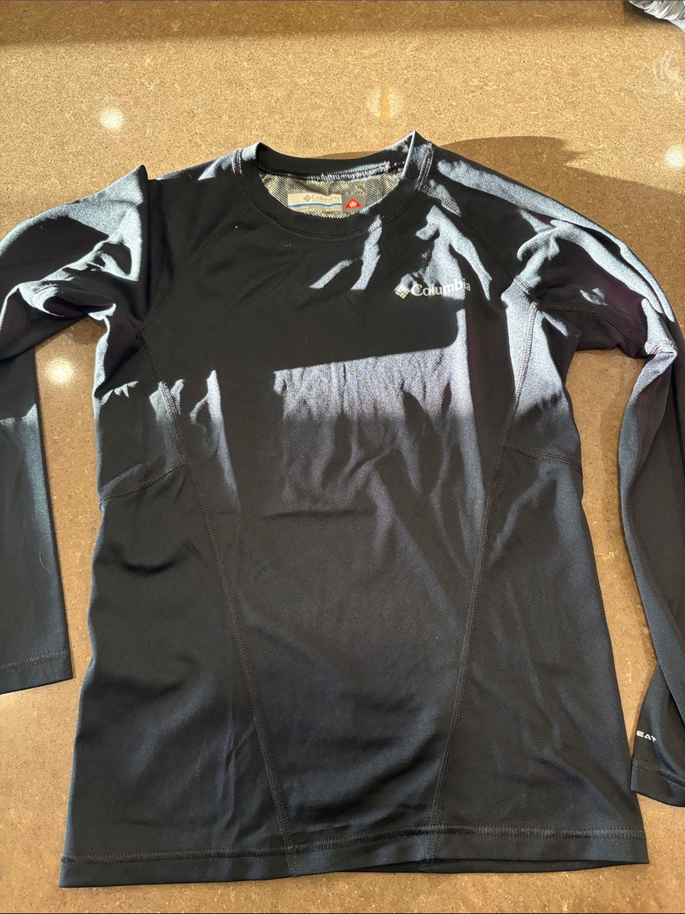 Columbia Men’s Black Long-Sleeve Athletic Tee
